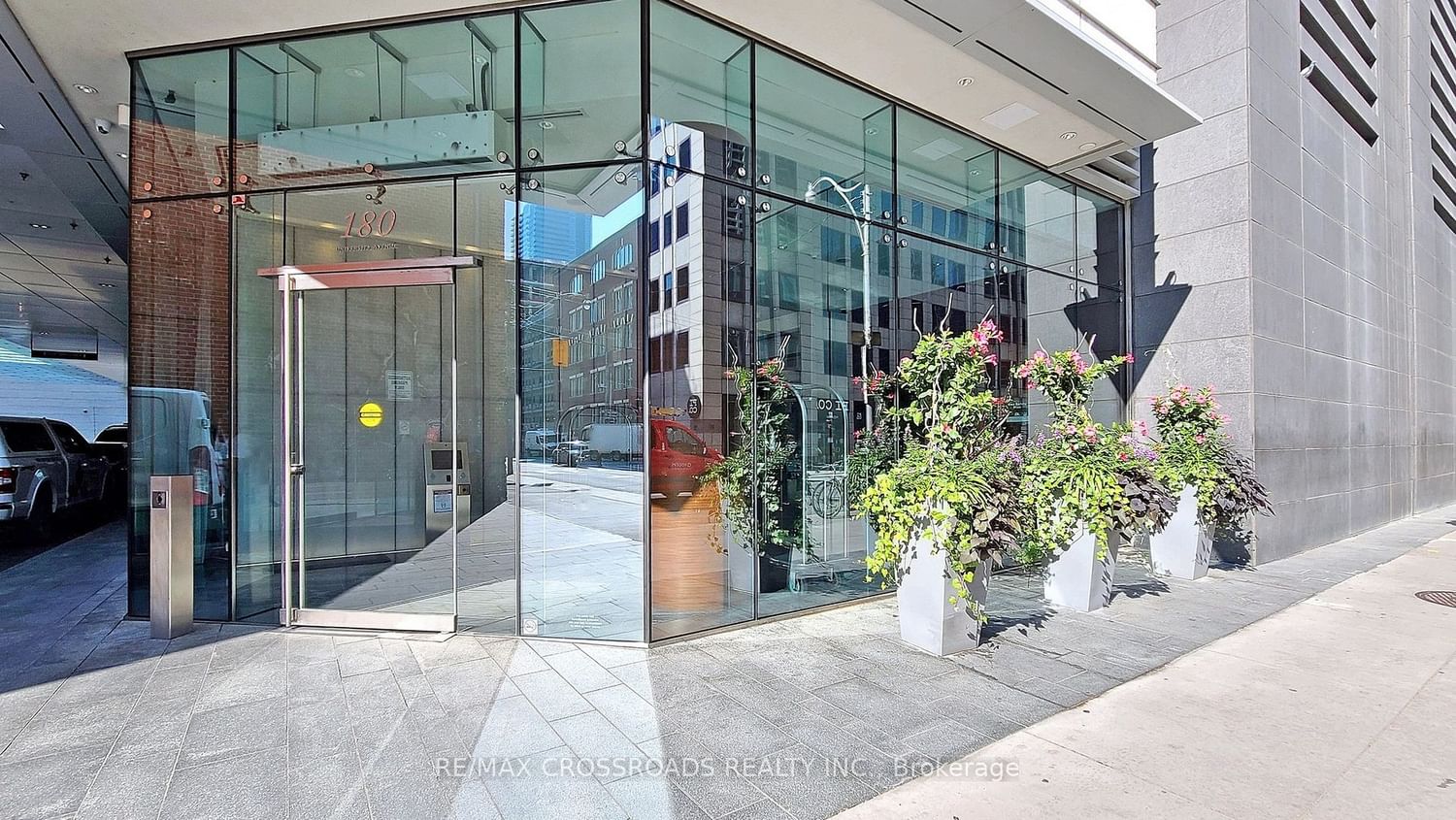 180 University Ave, unit 2803 for sale - image #2