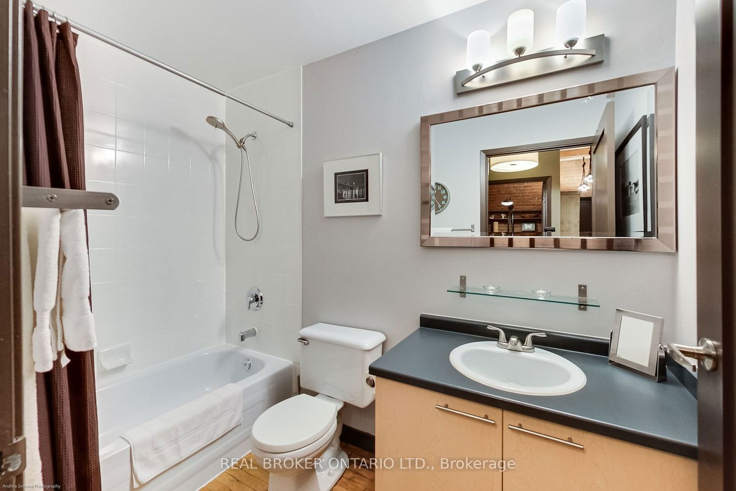 90 Sherbourne St, unit 502 for rent - image #30