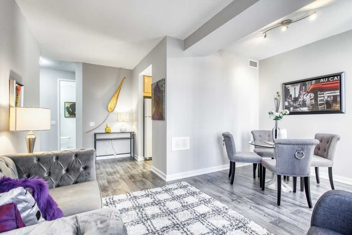 85 Bloor St E, unit 1902 for sale