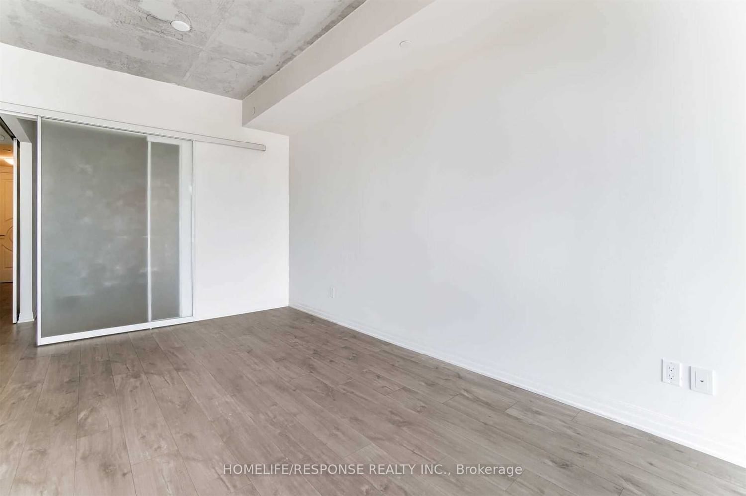 88 BLUE JAYS Way, unit 3203 for rent - image #7