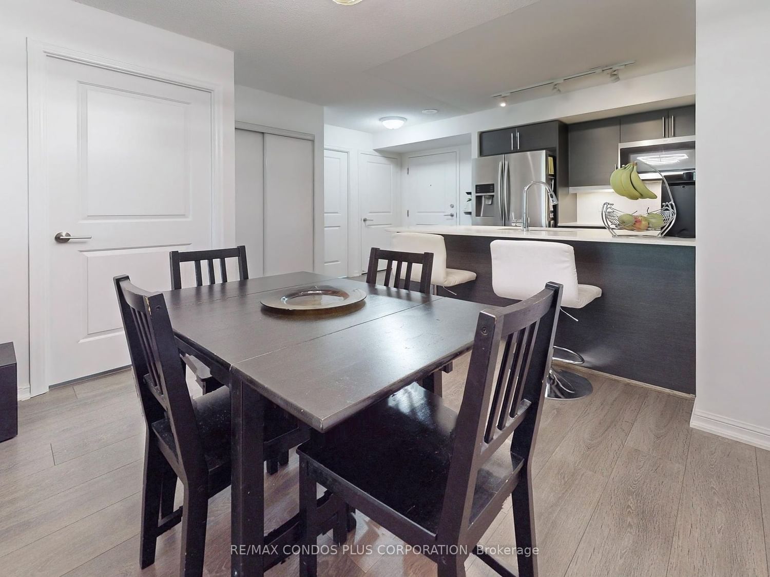 35 Bastion St, unit 310 for sale - image #8