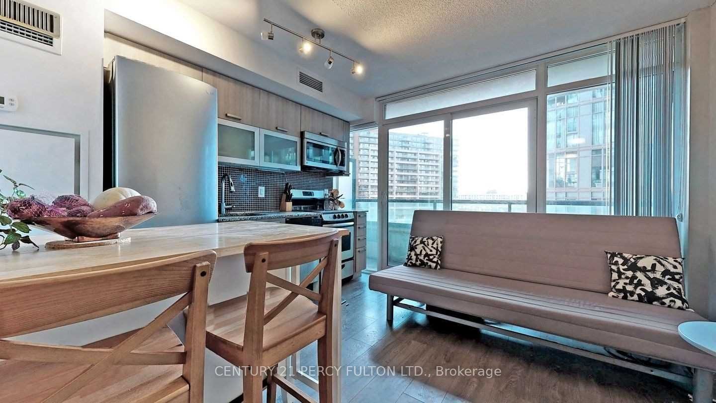 36 Lisgar St, unit 720 for sale