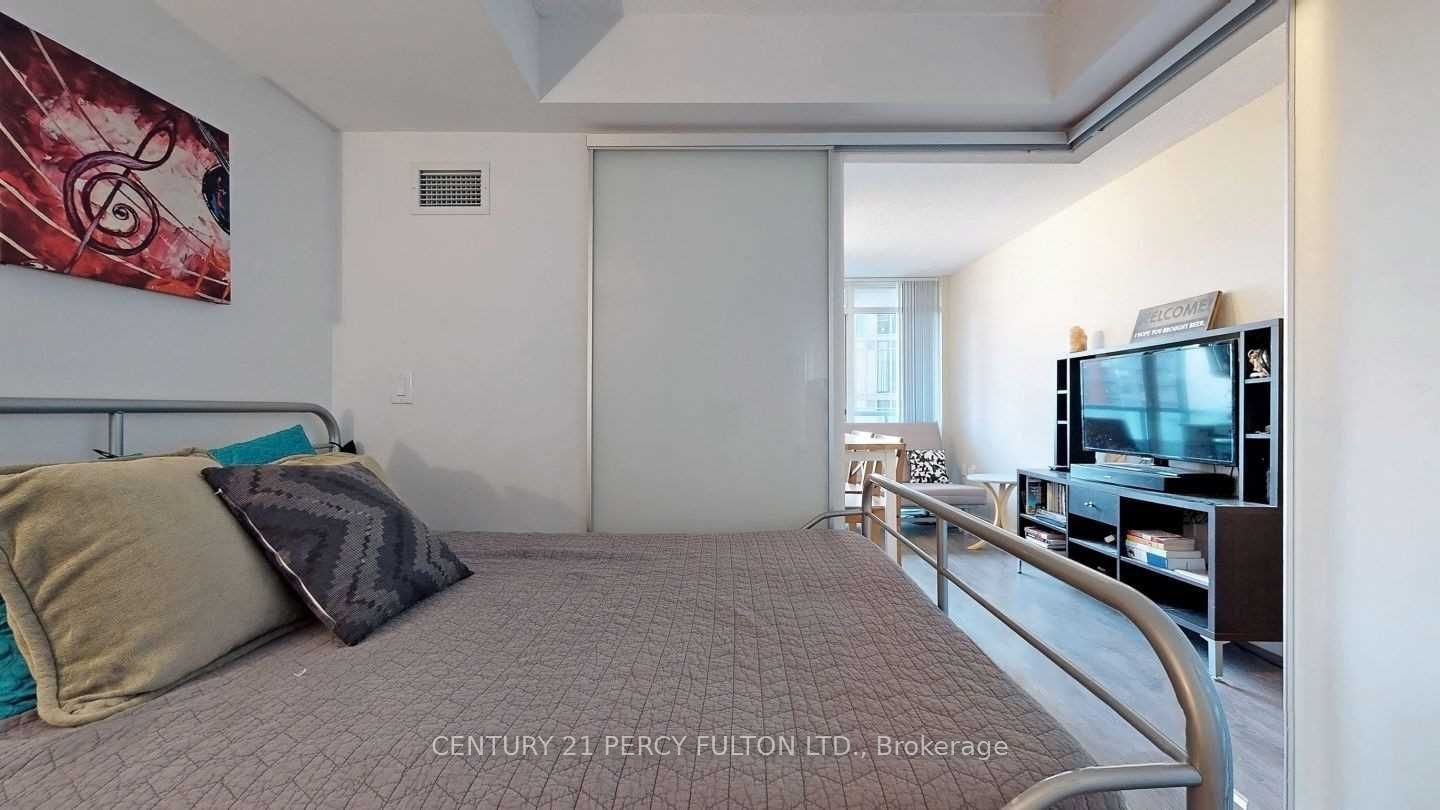 36 Lisgar St, unit 720 for sale - image #9