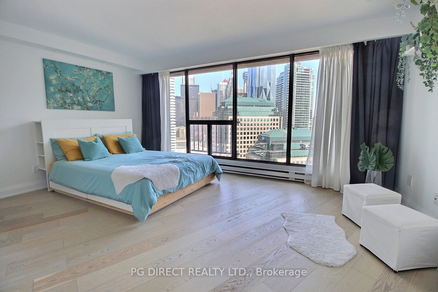 65 Harbour Sq, unit 3306 for sale - image #10