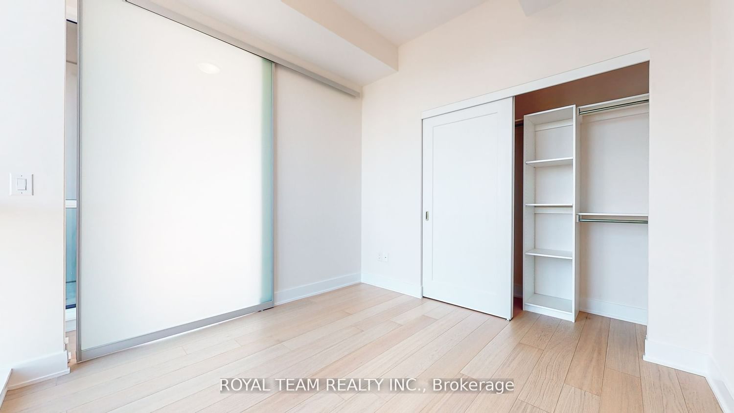 88 Cumberland St E, unit 1806 for rent