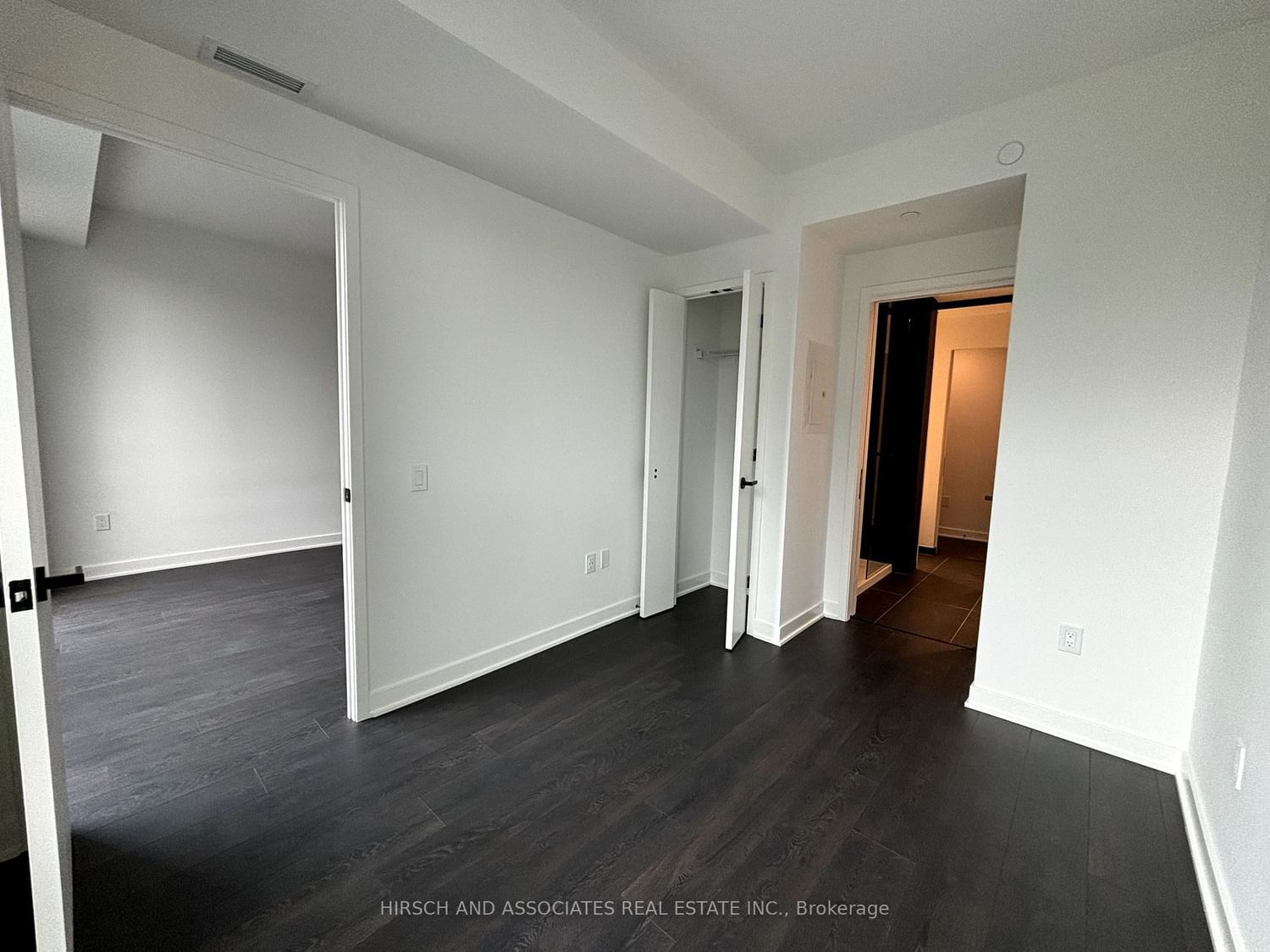 55 Charles St E, unit 2101 for rent - image #25