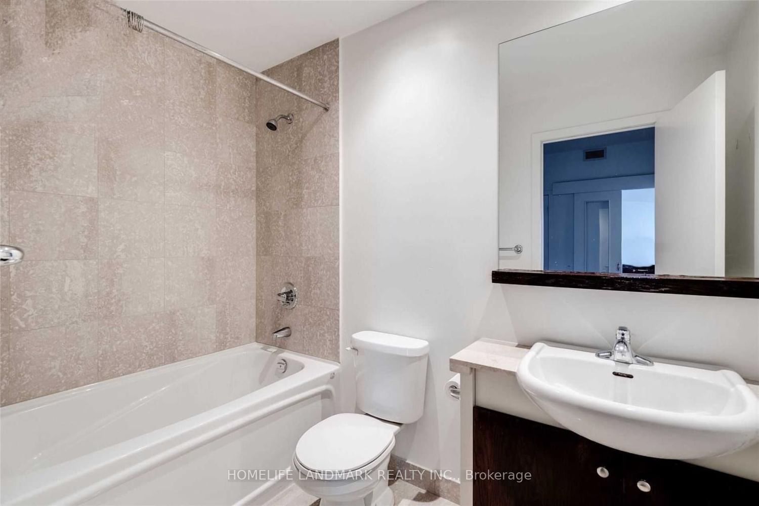 208 Queens Quay W, unit 2110 for rent - image #10