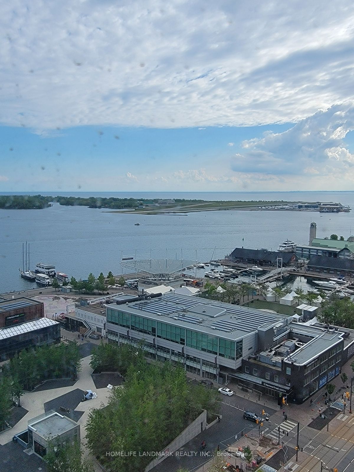 208 Queens Quay W, unit 2110 for rent - image #12