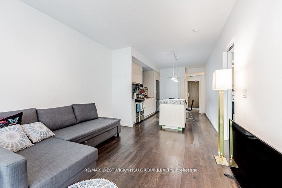 101 Charles St E, unit 619 for sale - image #13