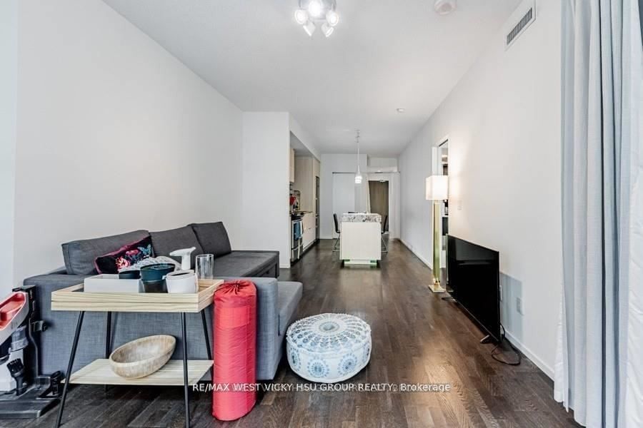 101 Charles St E, unit 619 for sale - image #14