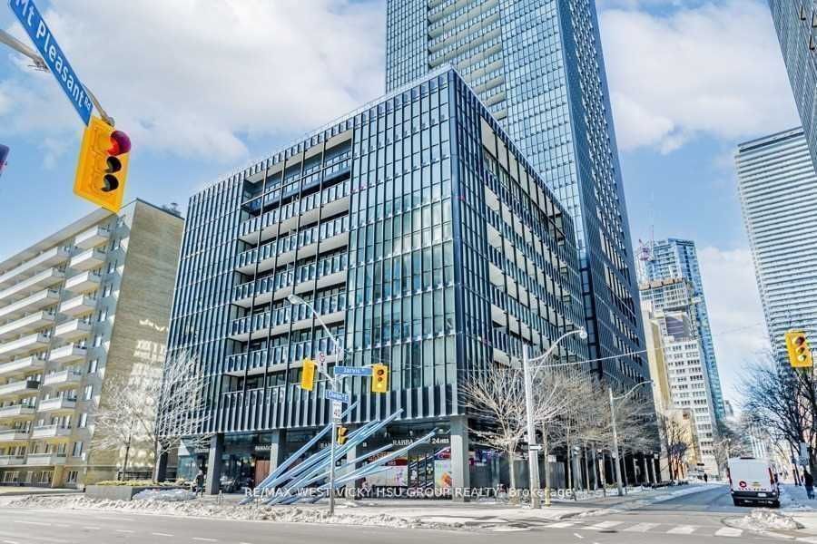 101 Charles St E, unit 619 for sale - image #2