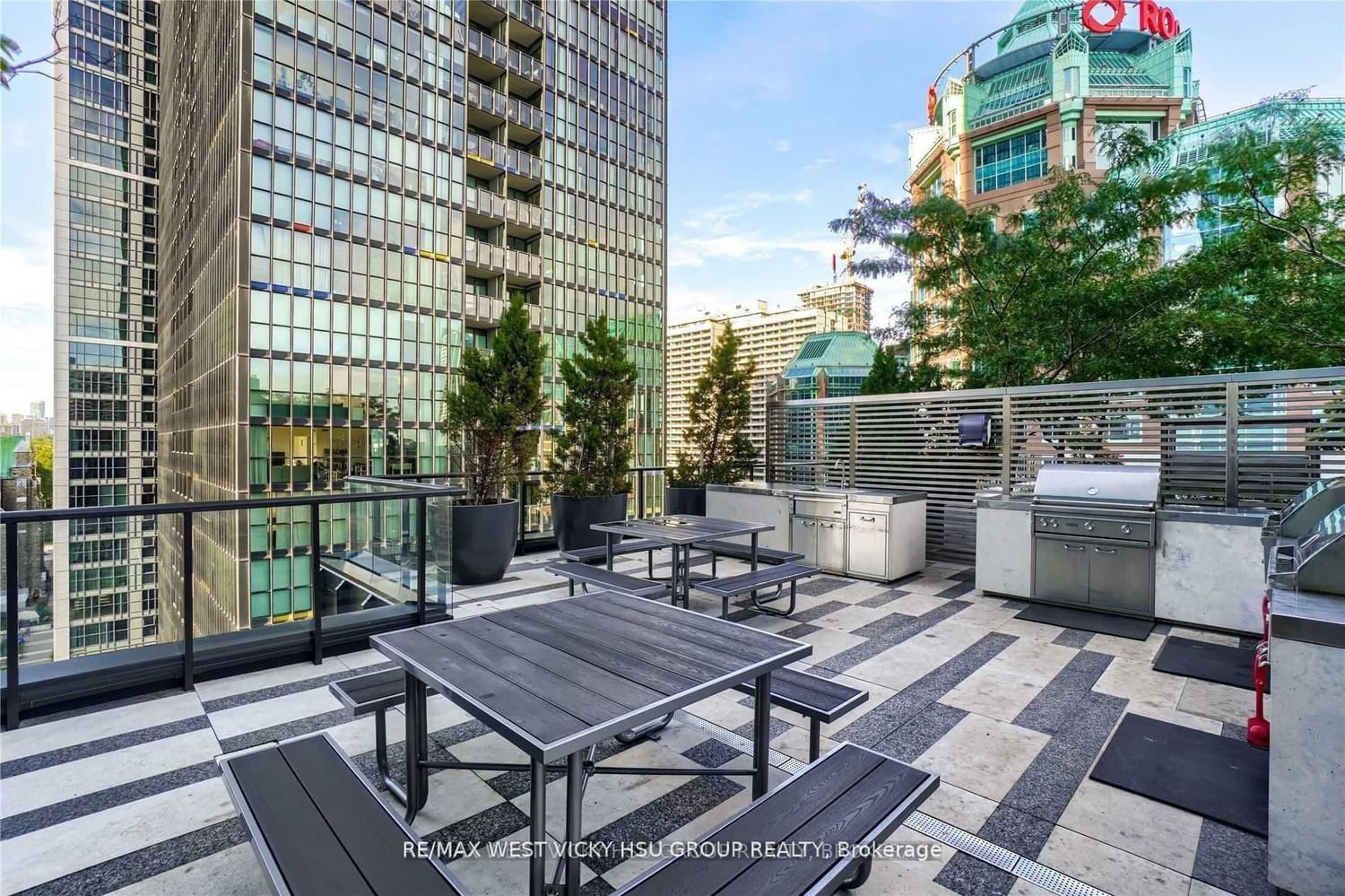 101 Charles St E, unit 619 for sale - image #26