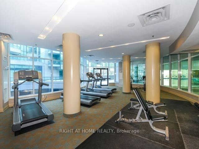 16 Yonge St, unit 2204 for rent - image #10