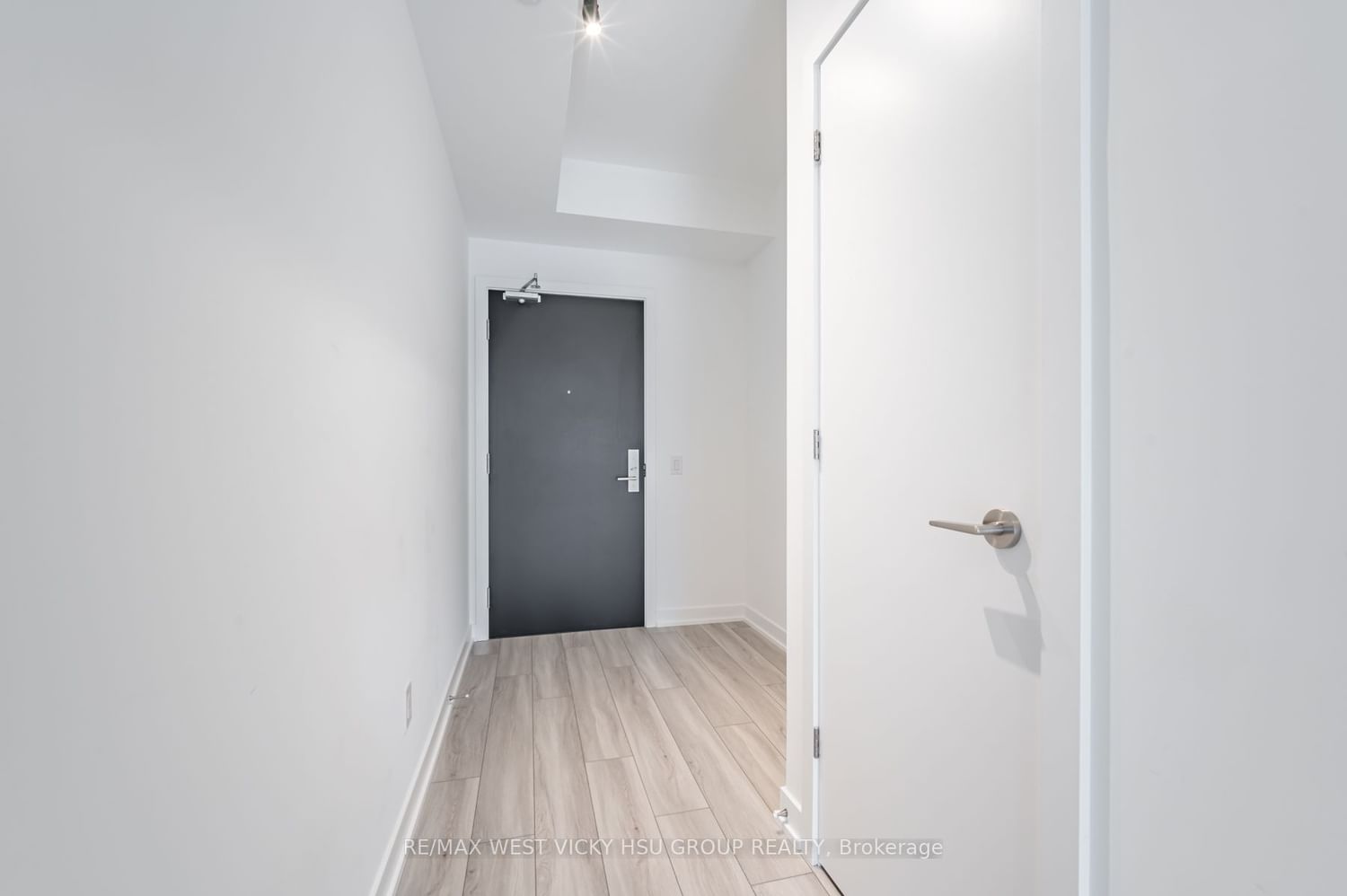 458 Richmond St W, unit 806 for sale - image #11