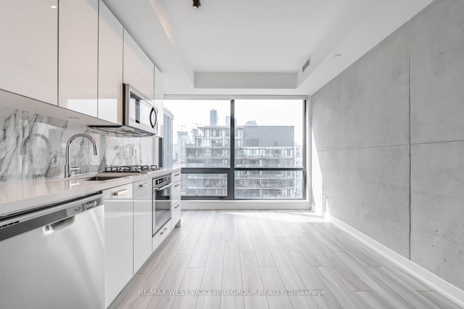 458 Richmond St W, unit 806 for sale - image #3