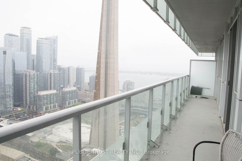 300 Front St W, unit 4110 for sale - image #1