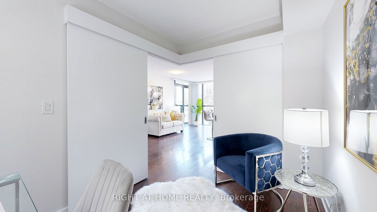 110 Charles St E, unit 406 for sale - image #19