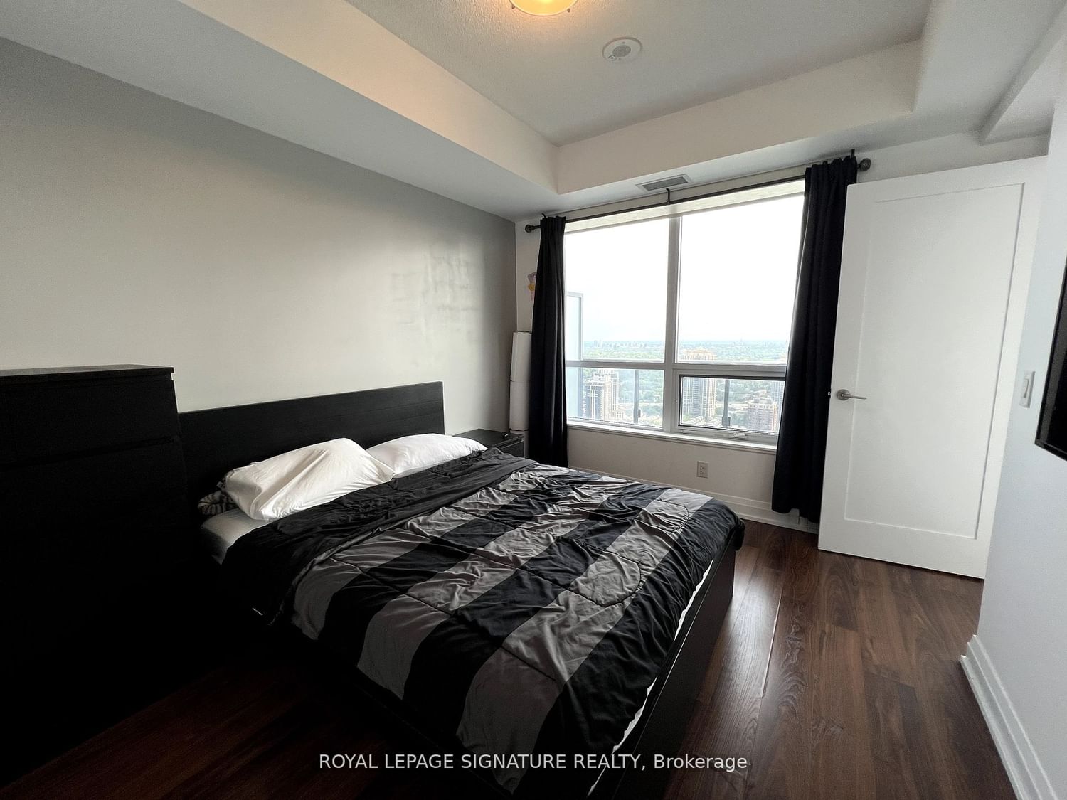 5 Sheppard Ave E, unit 3626 for rent - image #13