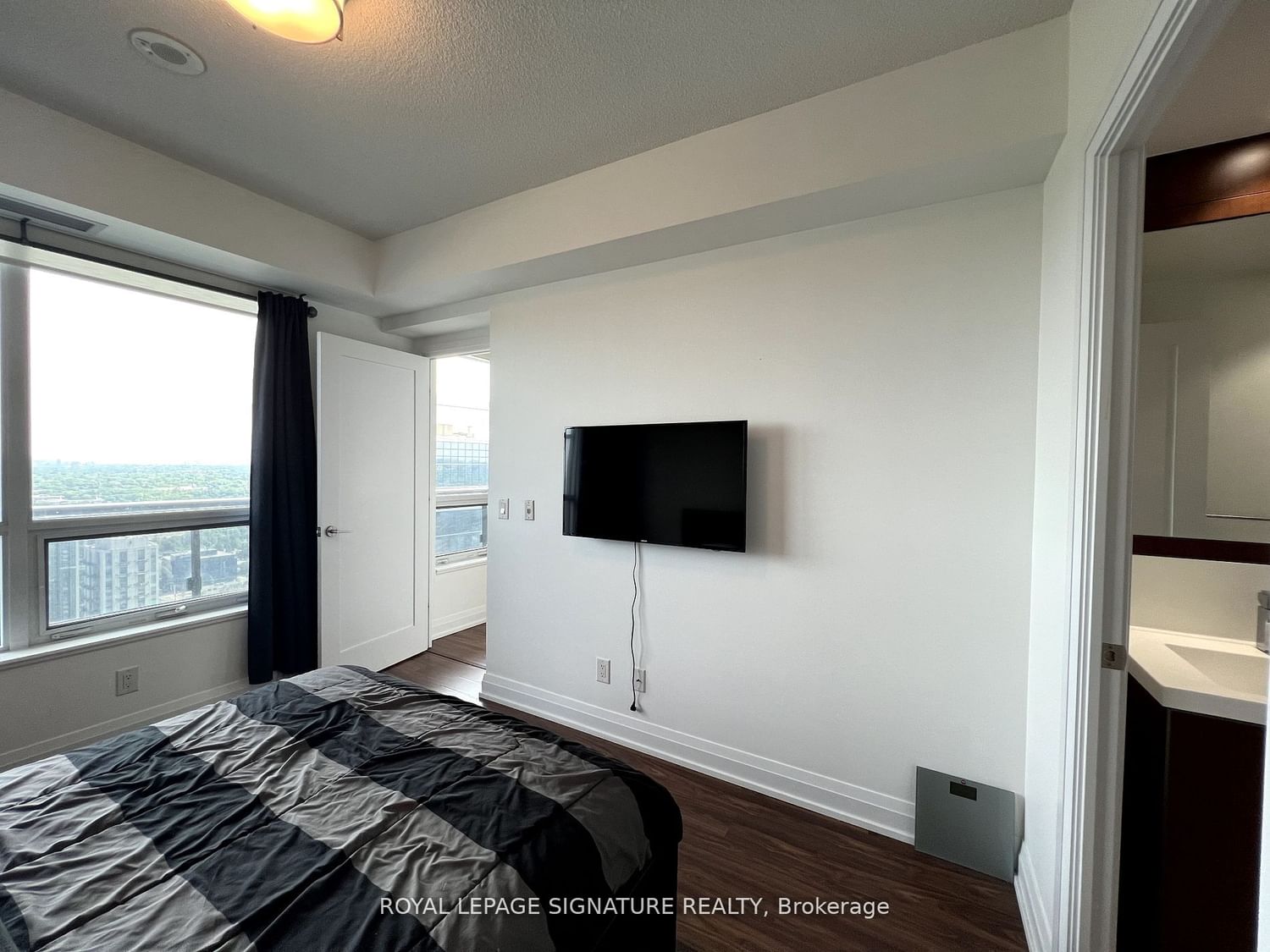 5 Sheppard Ave E, unit 3626 for rent - image #17