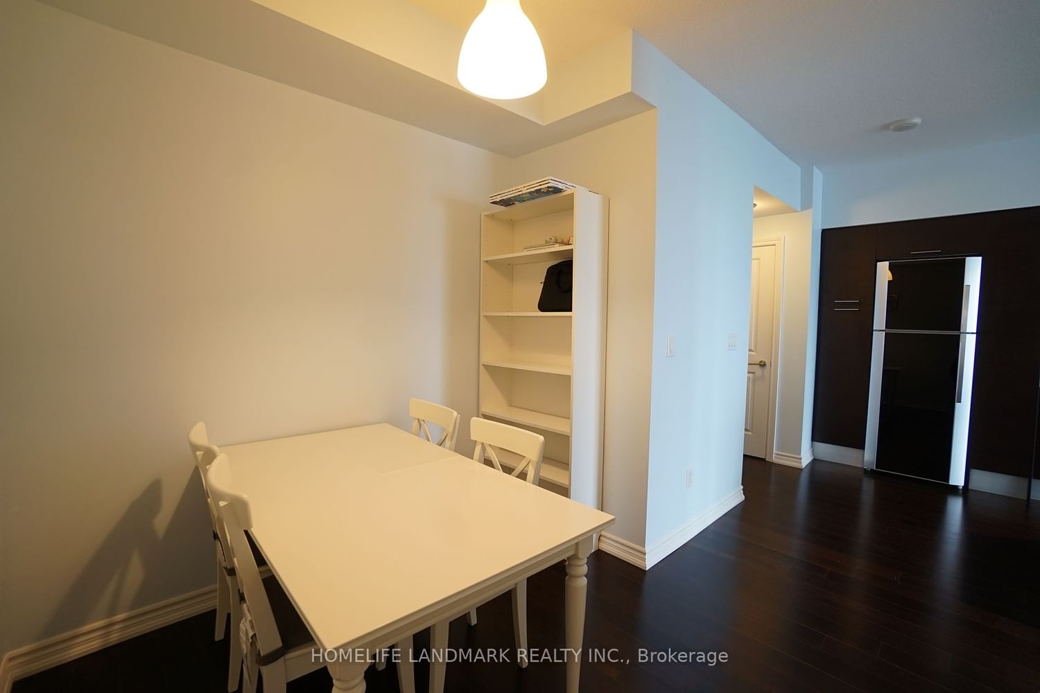 386 Yonge St, unit 4712 for rent