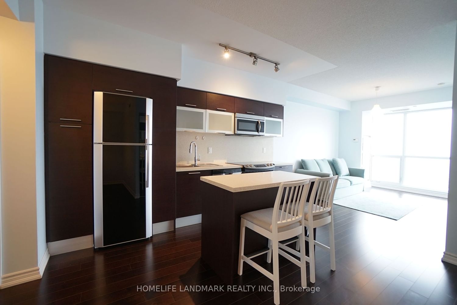 386 Yonge St, unit 4712 for rent