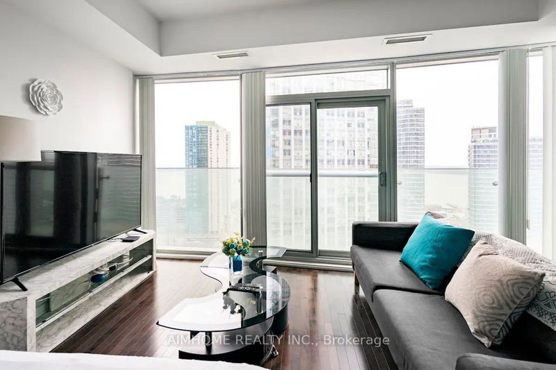 14 York St, unit 2004 for sale - image #1