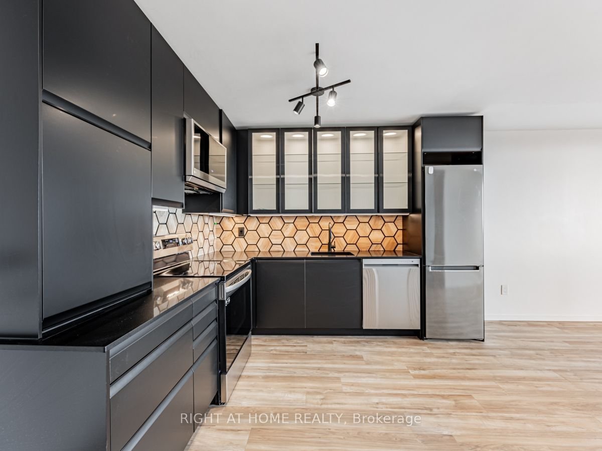 40 Homewood Ave, unit 2808 for rent - image #7