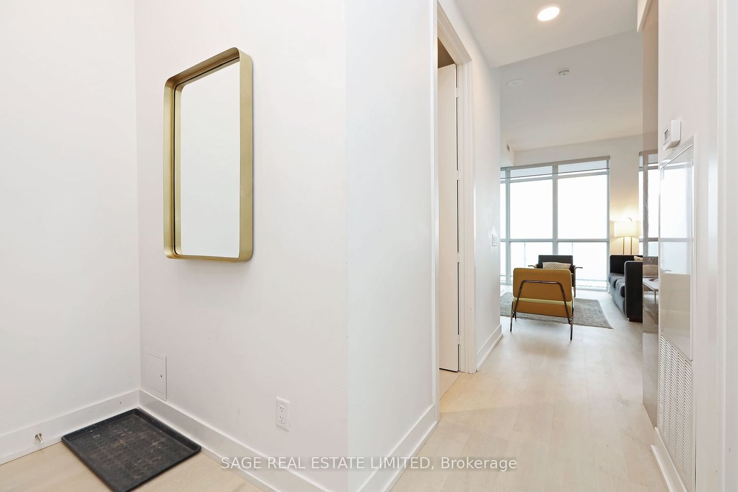 7 Grenville St, unit 5910 for rent - image #4