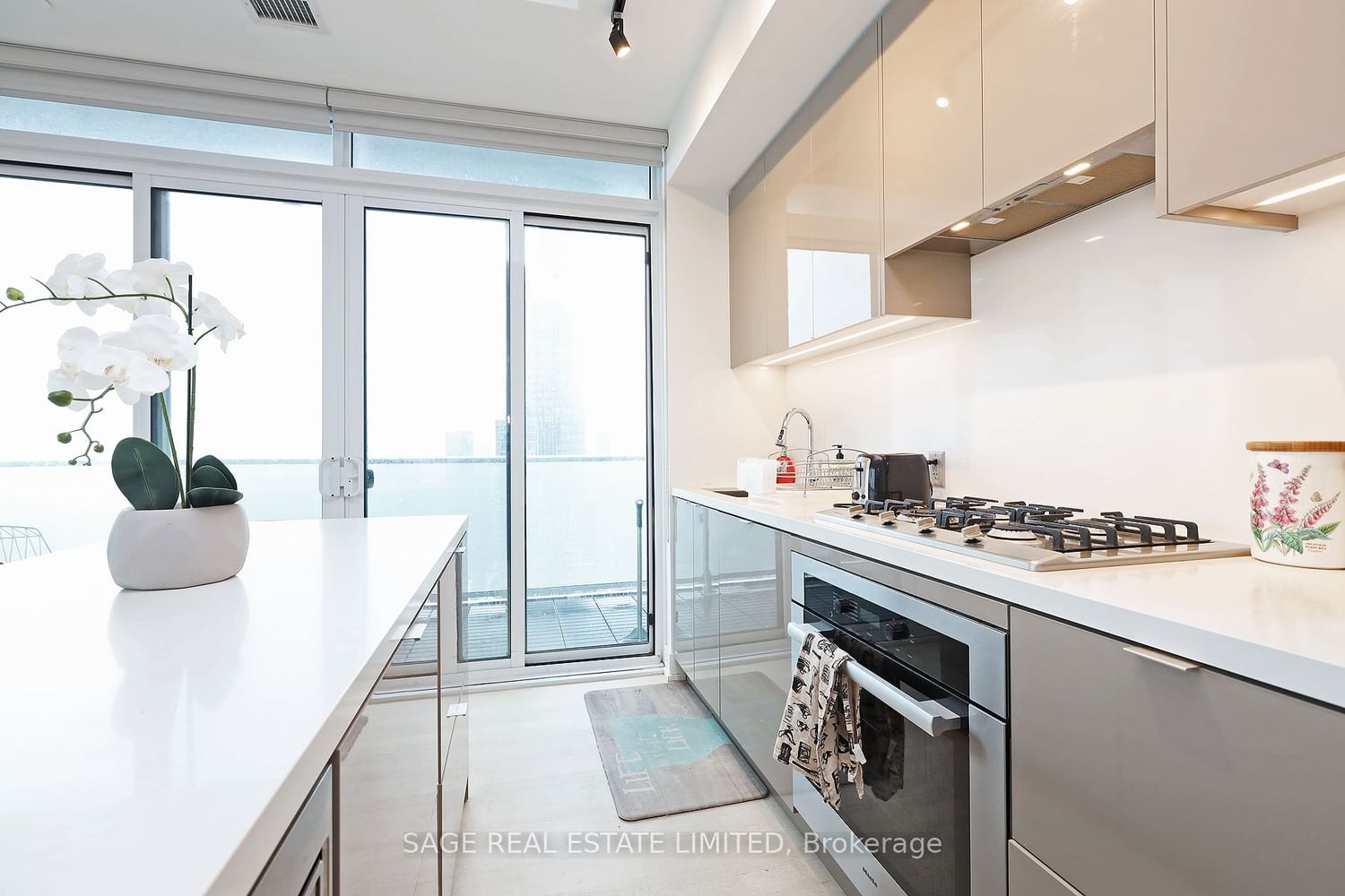 7 Grenville St, unit 5910 for rent - image #6