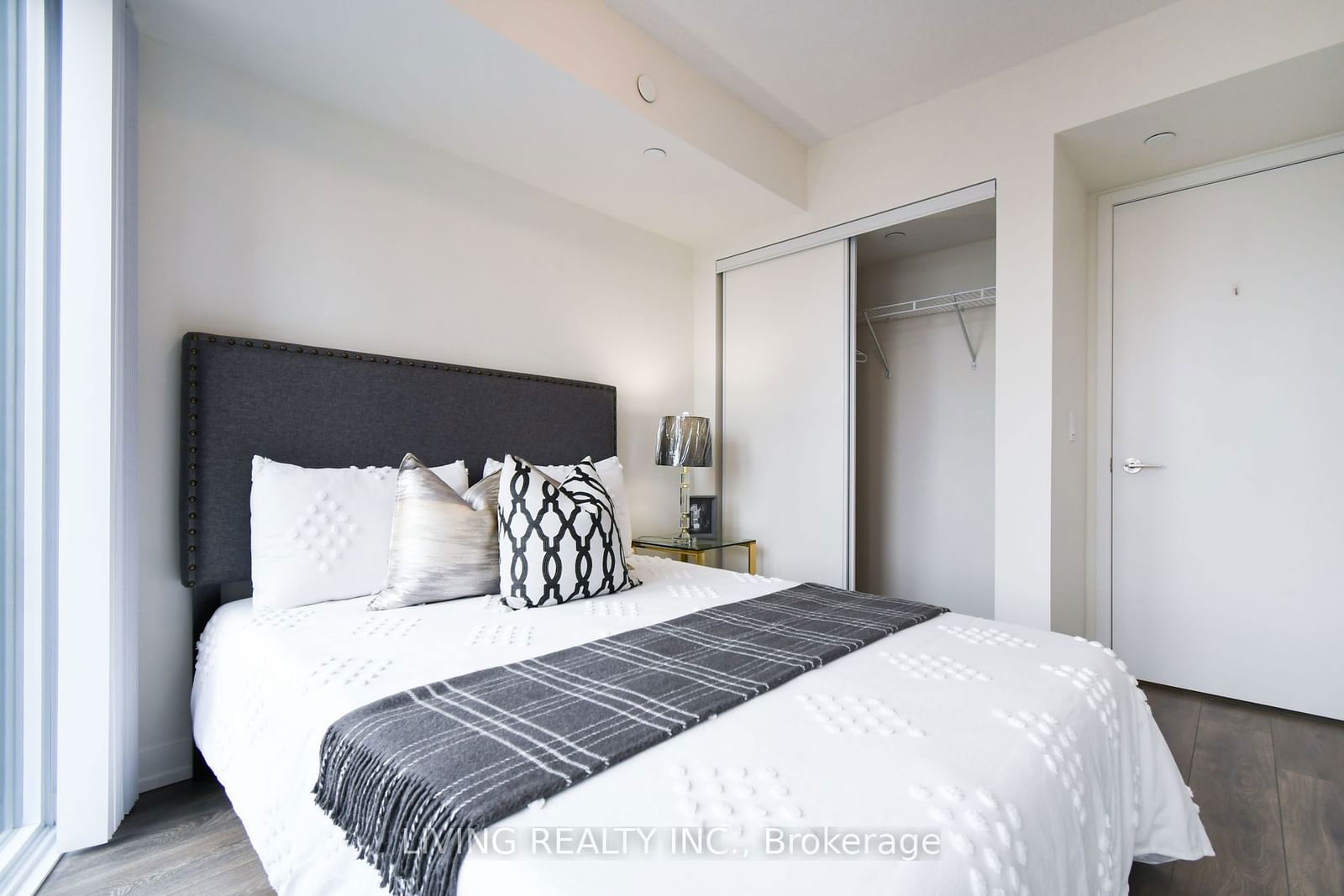 60 Shuter St, unit 2506 for sale - image #14