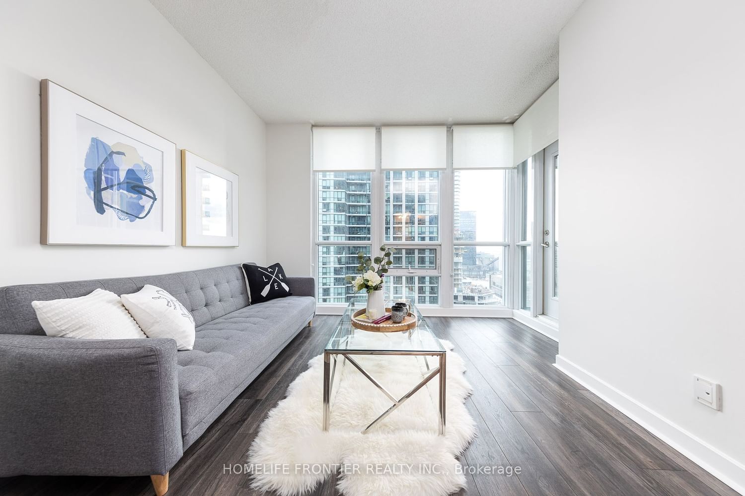 18 Harbour St, unit 1806 for sale - image #8