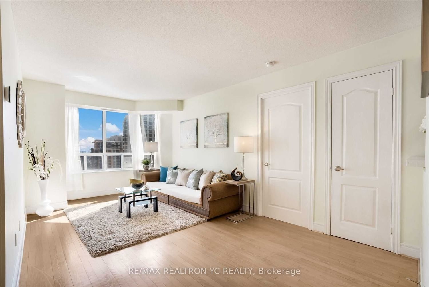 5418 Yonge St, unit 1917 for sale - image #4