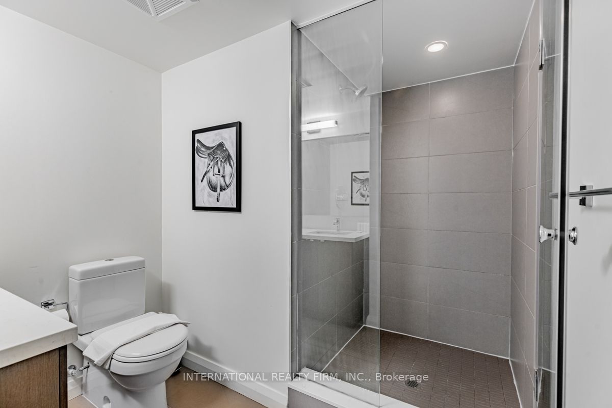 155 Yorkville Ave, unit 820 for sale - image #18