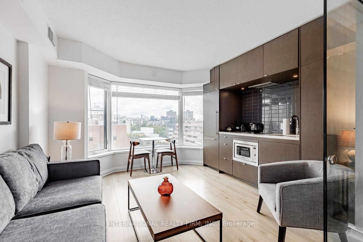 155 Yorkville Ave, unit 820 for sale - image #6