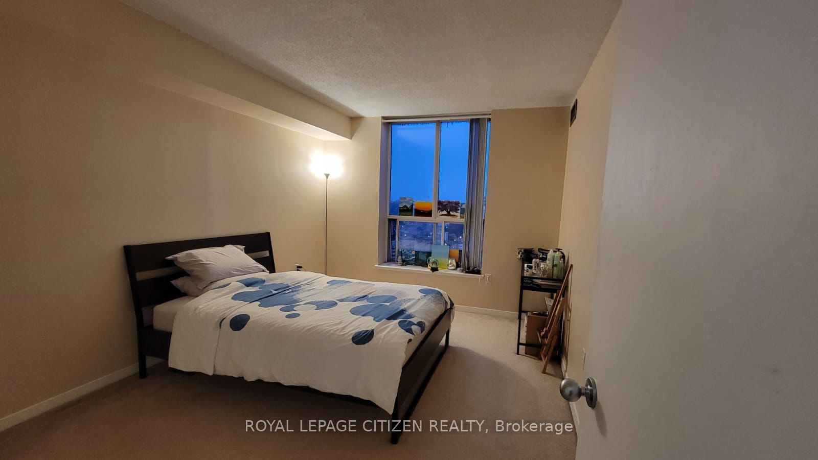 21 Overlea Blvd, unit #2010 for sale - image #2