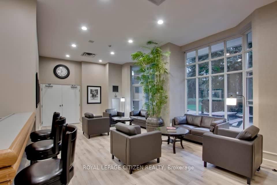 21 Overlea Blvd, unit #2010 for sale - image #6