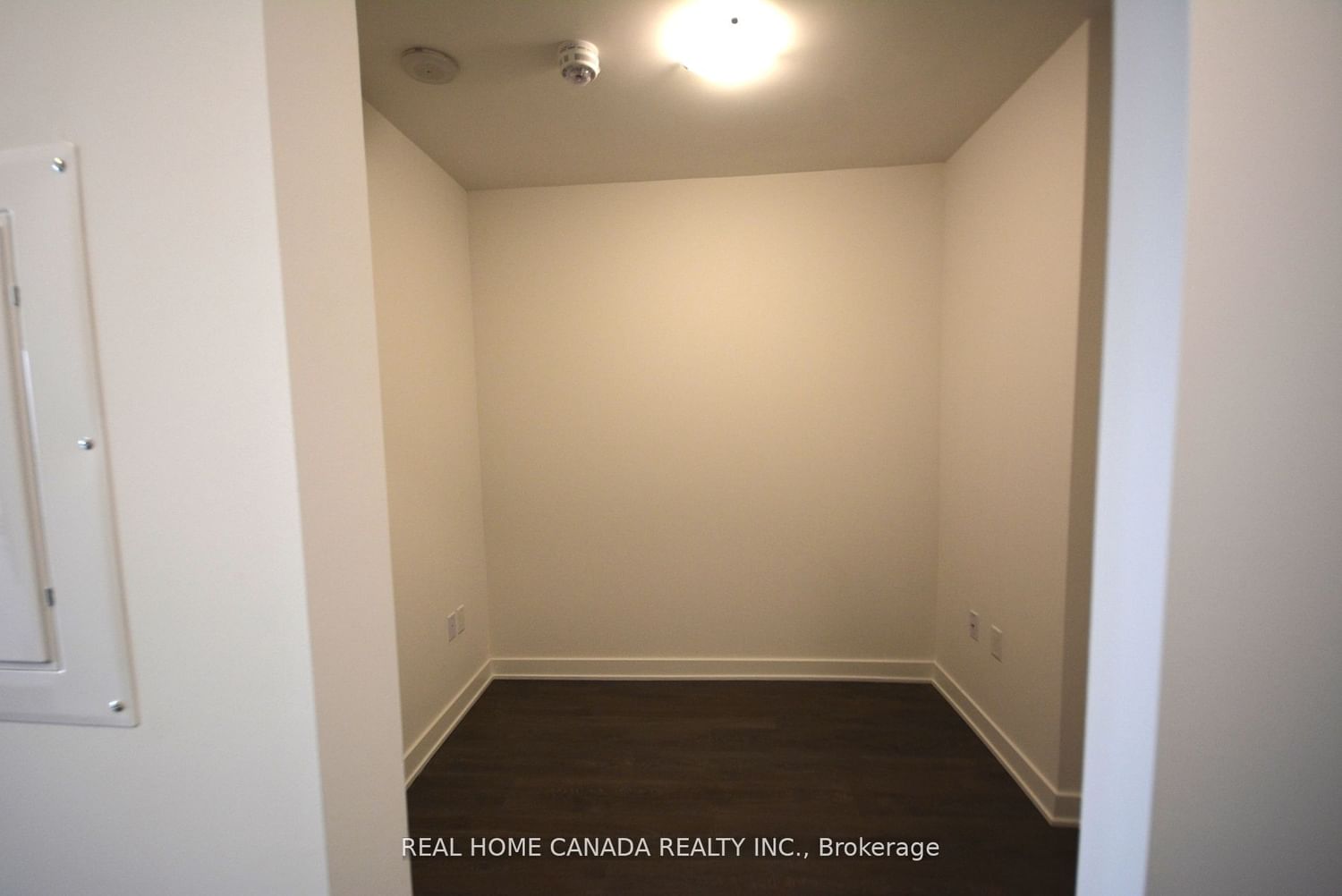 195 Redpath Ave, unit 3609 for rent