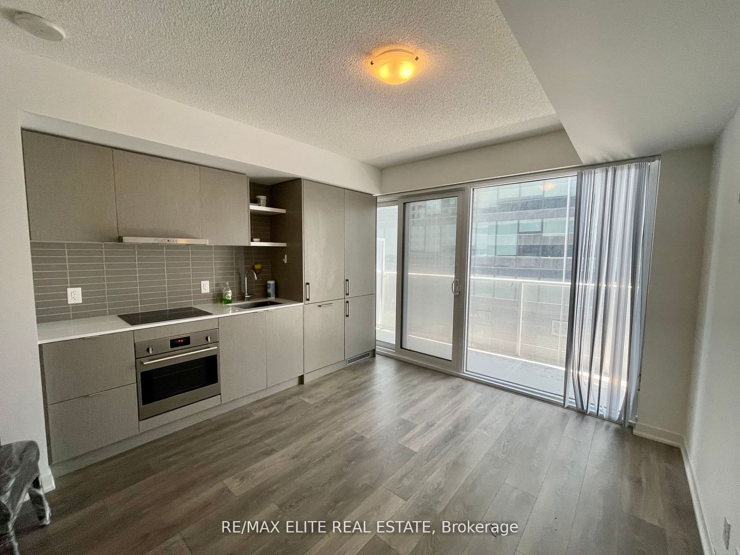 100 Harbour St, unit 1511 for rent - image #3