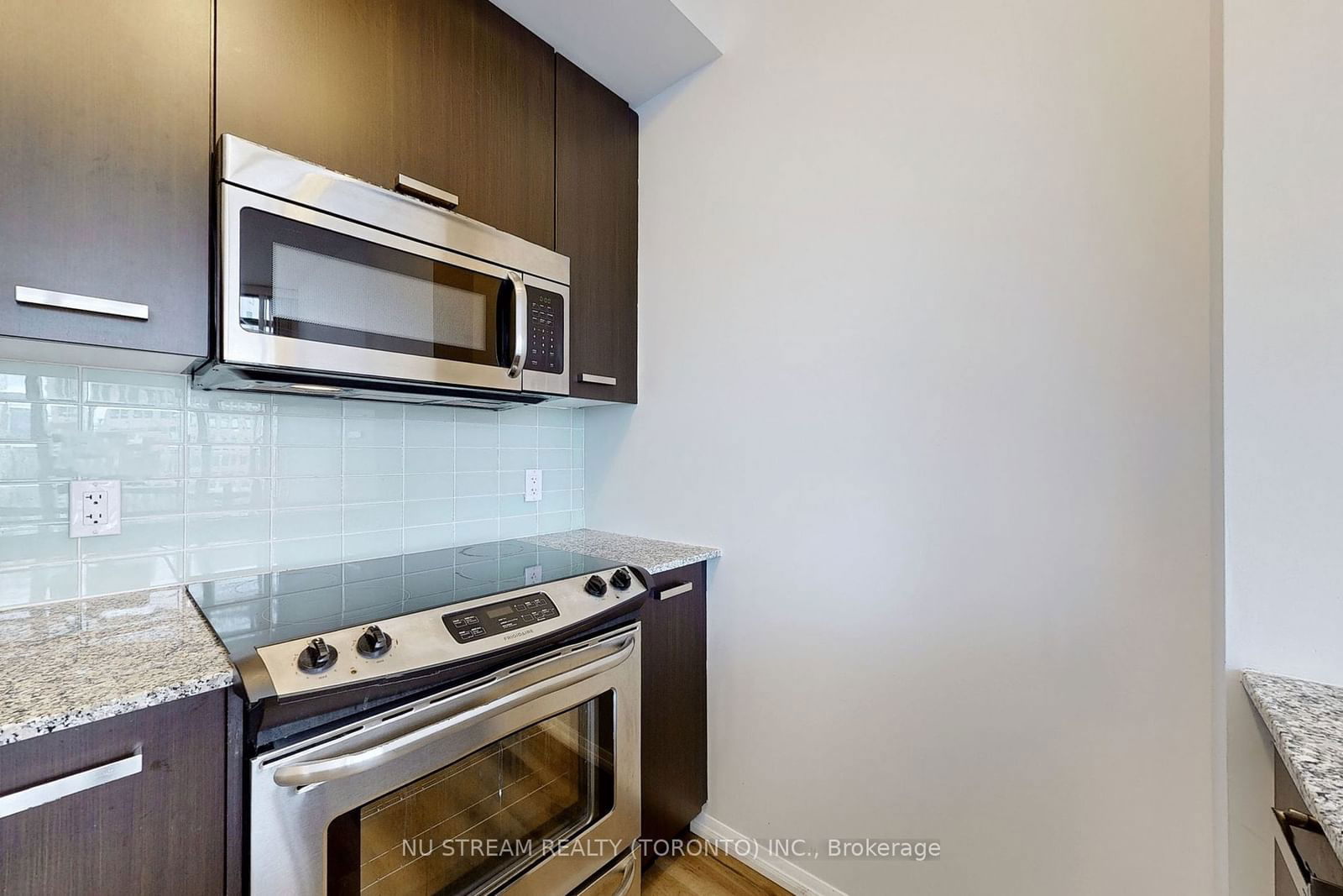 832 Bay St, unit 2904 for sale - image #13