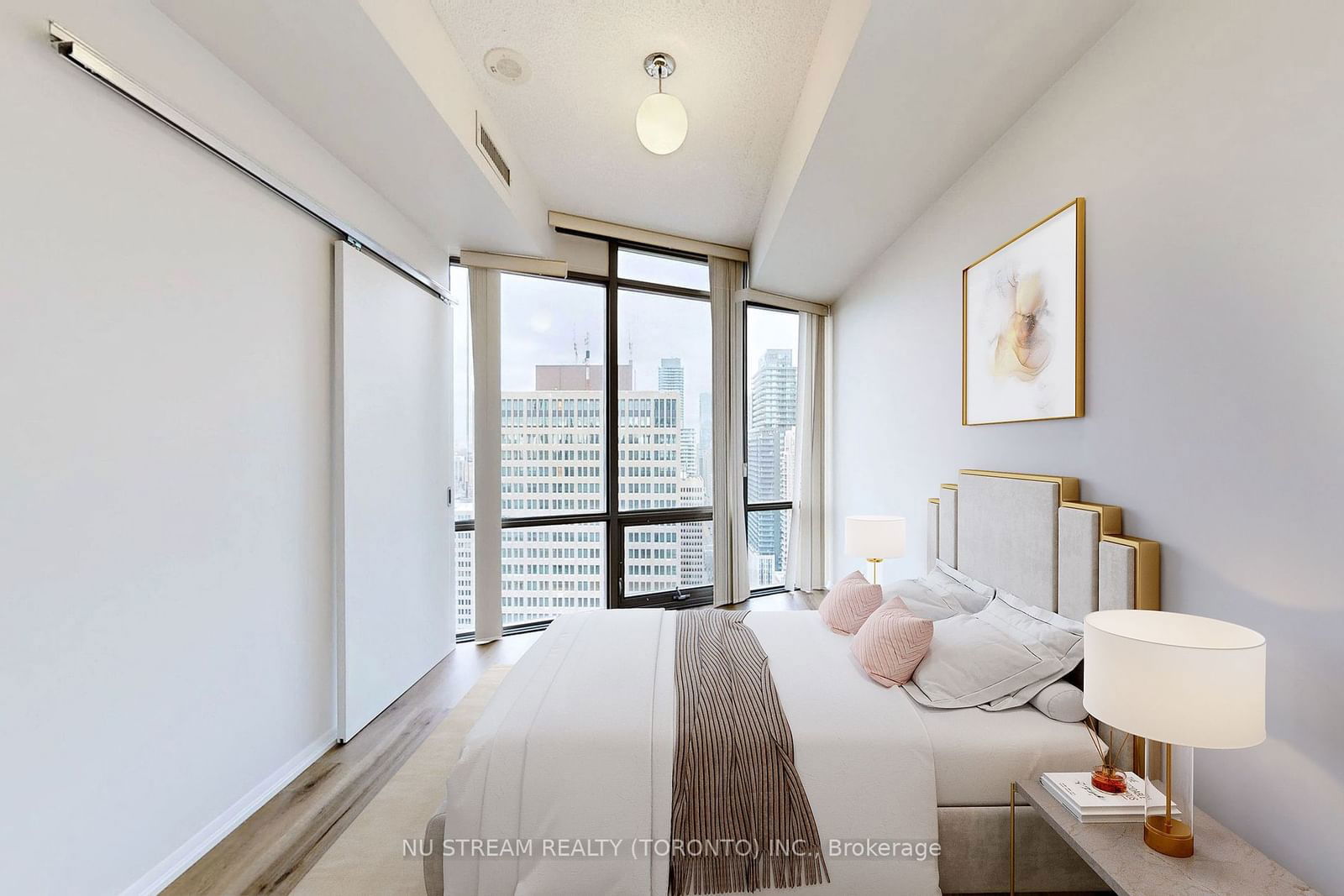 832 Bay St, unit 2904 for sale - image #16