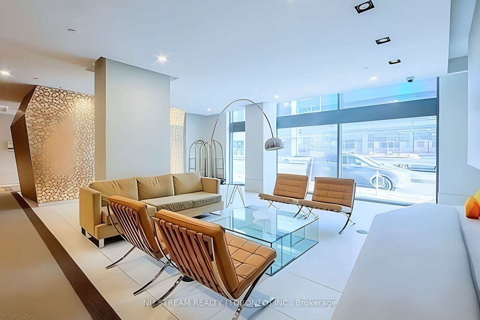 832 Bay St, unit 2904 for sale - image #8