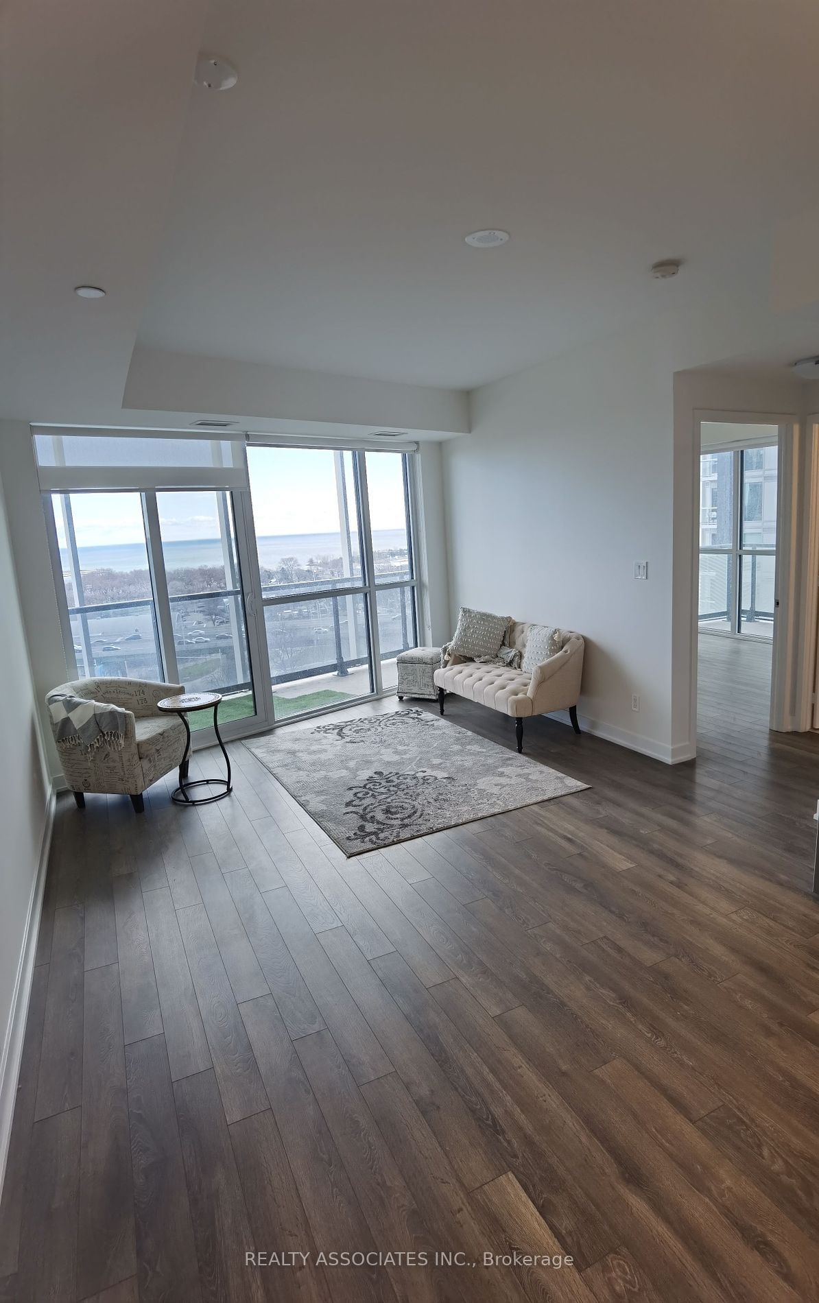 30 Ordnance St, unit 1302 for rent - image #3