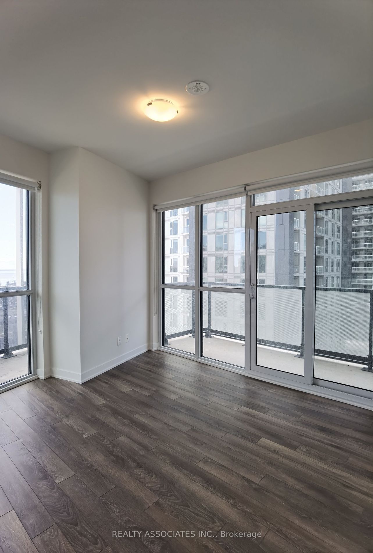 30 Ordnance St, unit 1302 for rent