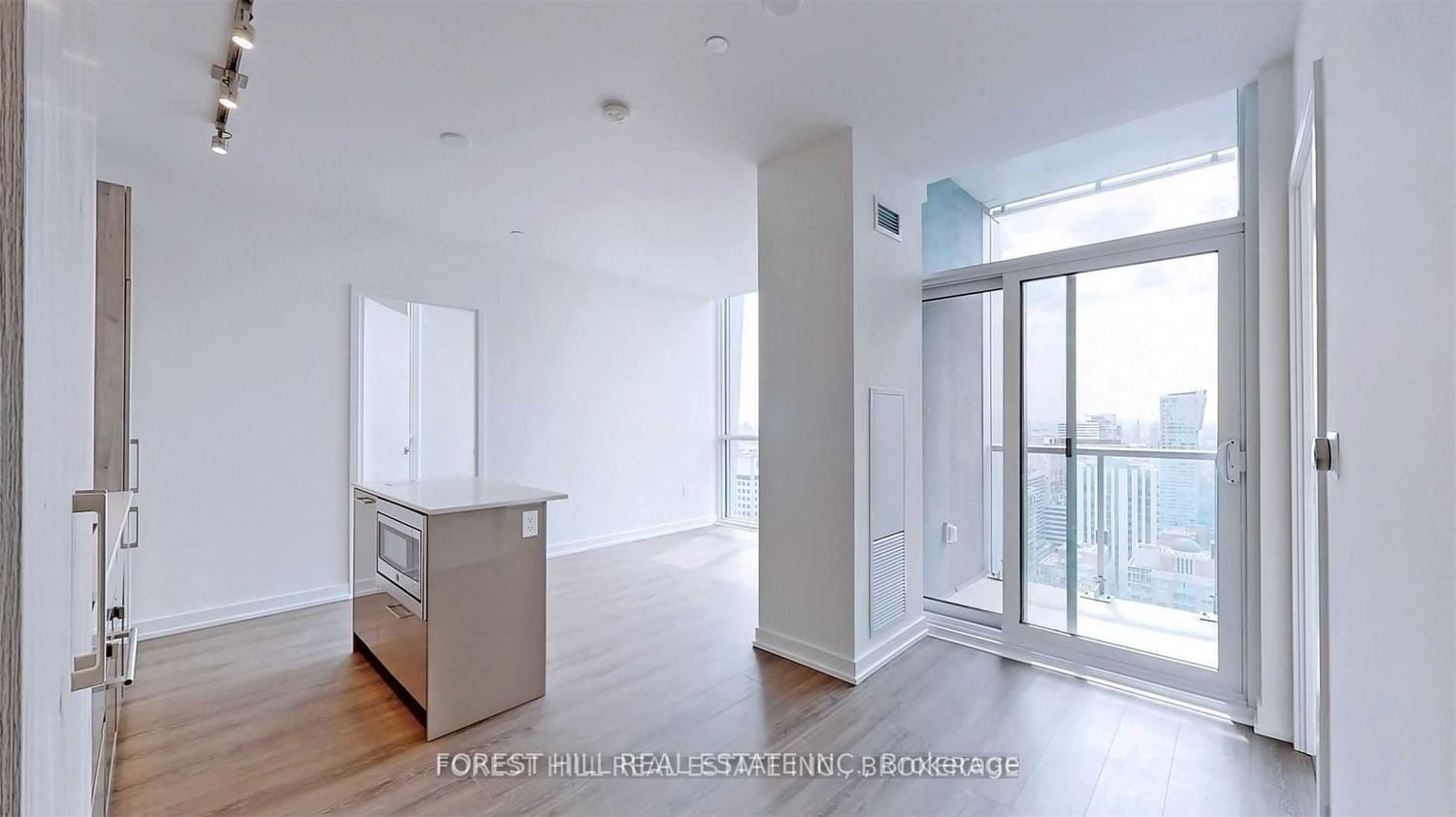 1 Yorkville Ave, unit 3202 for rent - image #10