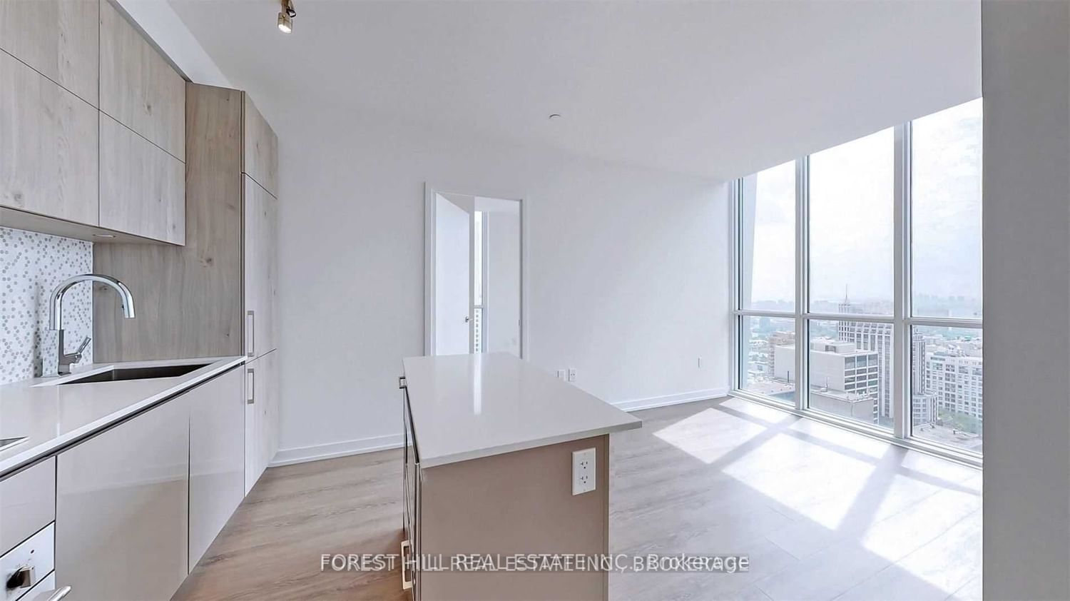 1 Yorkville Ave, unit 3202 for rent - image #7