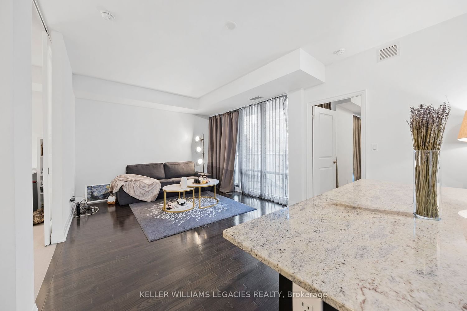 1 Bedford Rd, unit 416 for sale - image #5