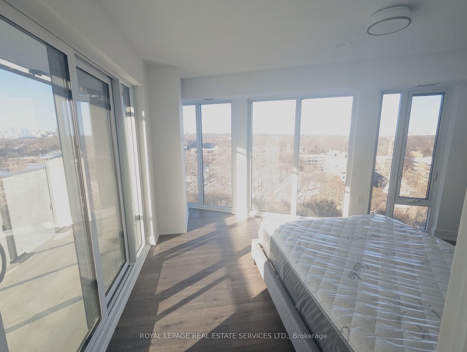 575 Bloor St E, unit 802 for sale - image #5