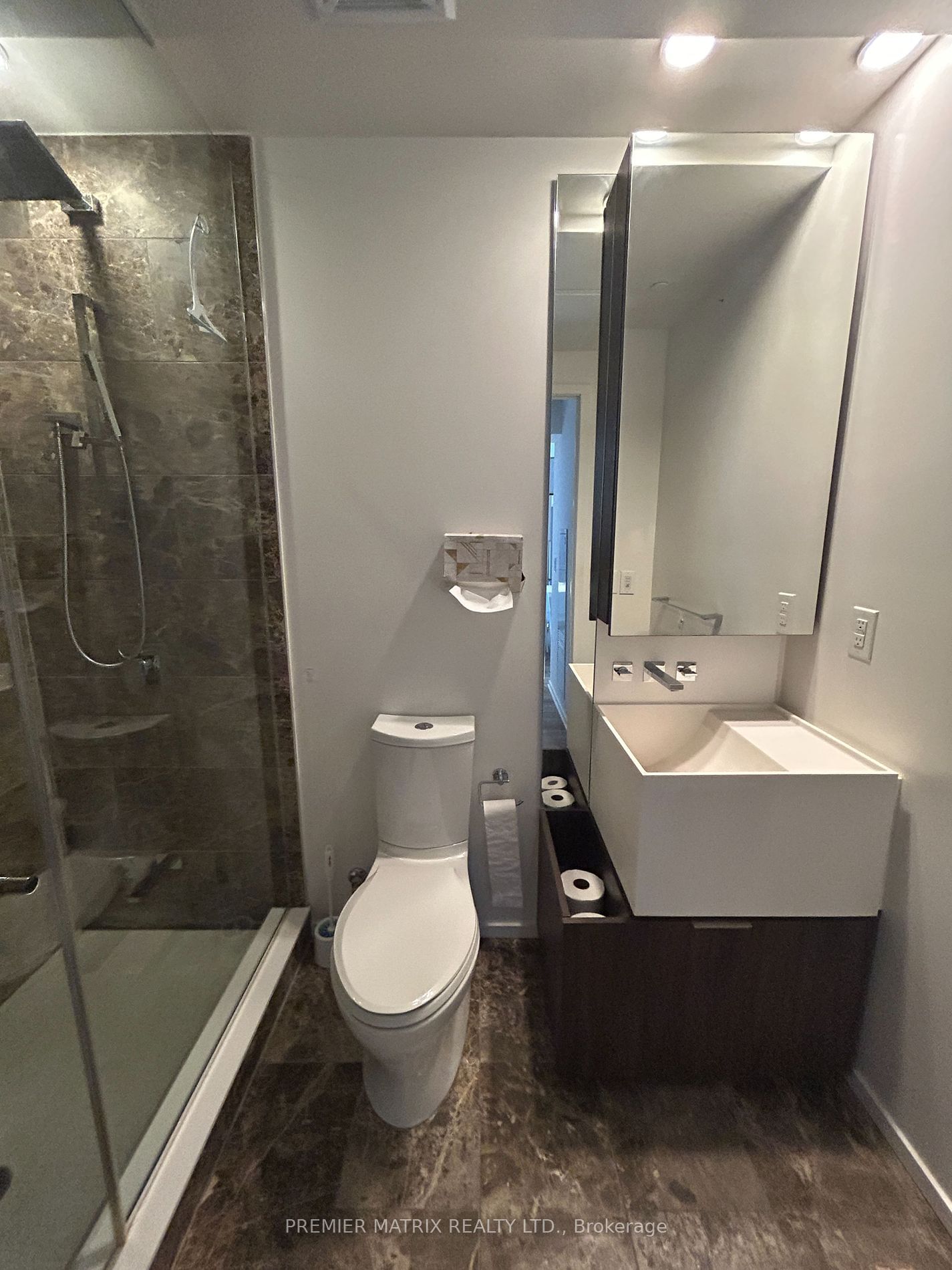 1 Bloor St E, unit 3511 for rent - image #10