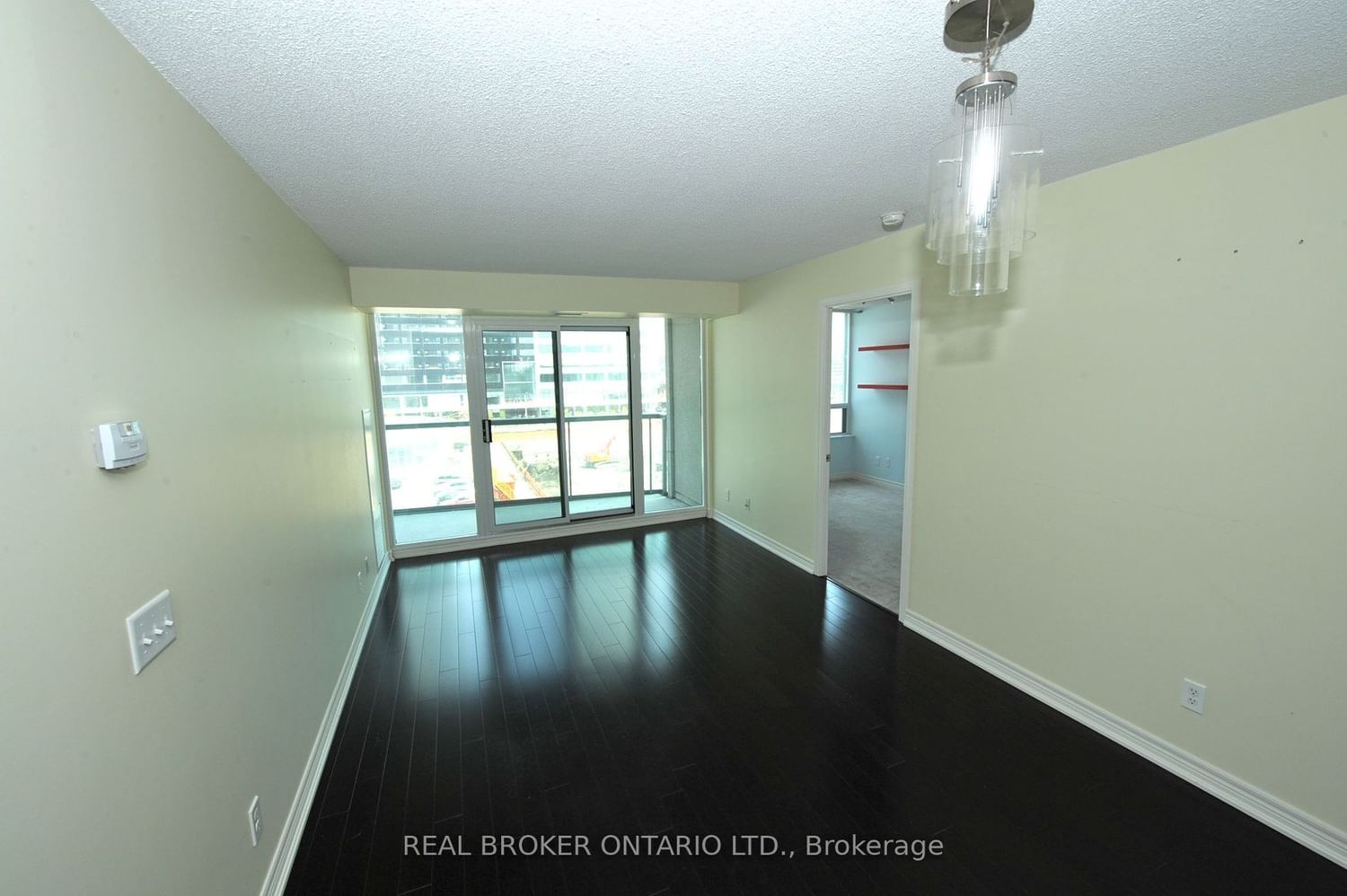 30 Grand Trunk Cres, unit 509 for sale - image #5