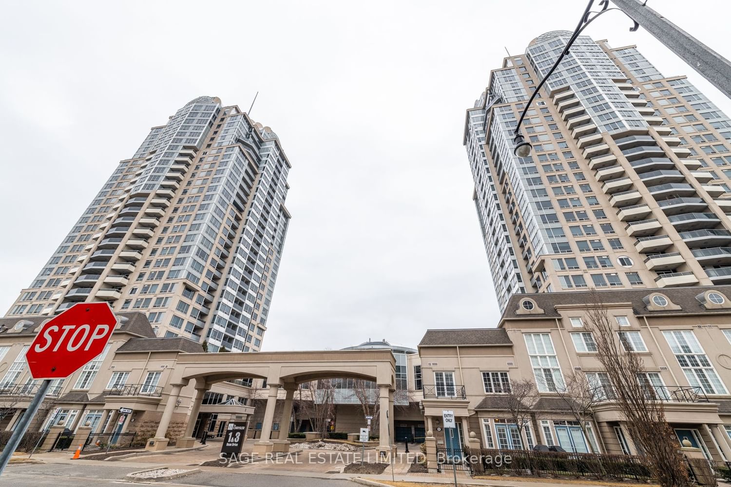 3 Rean Dr, unit 2512 for sale - image #1